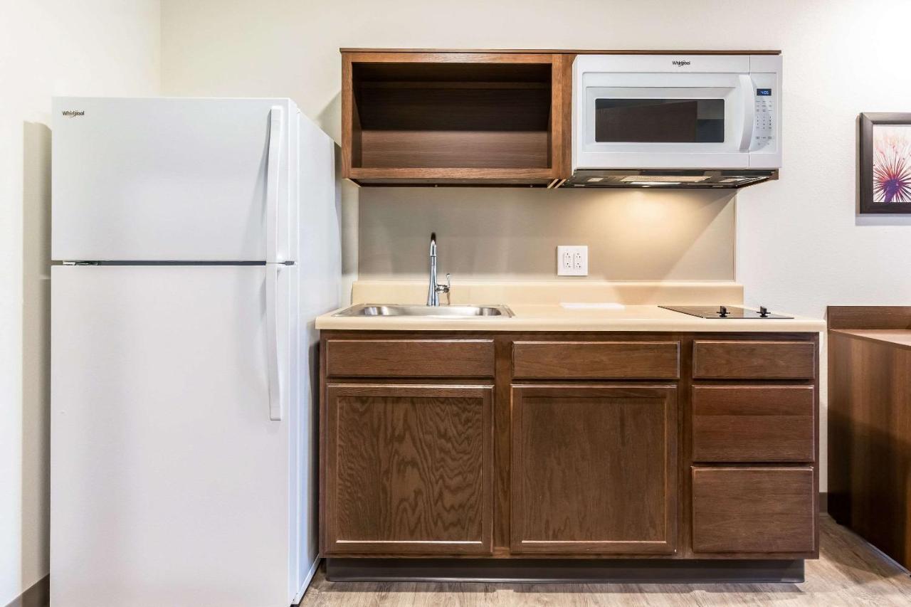 Woodspring Suites Indianapolis Castleton Екстериор снимка